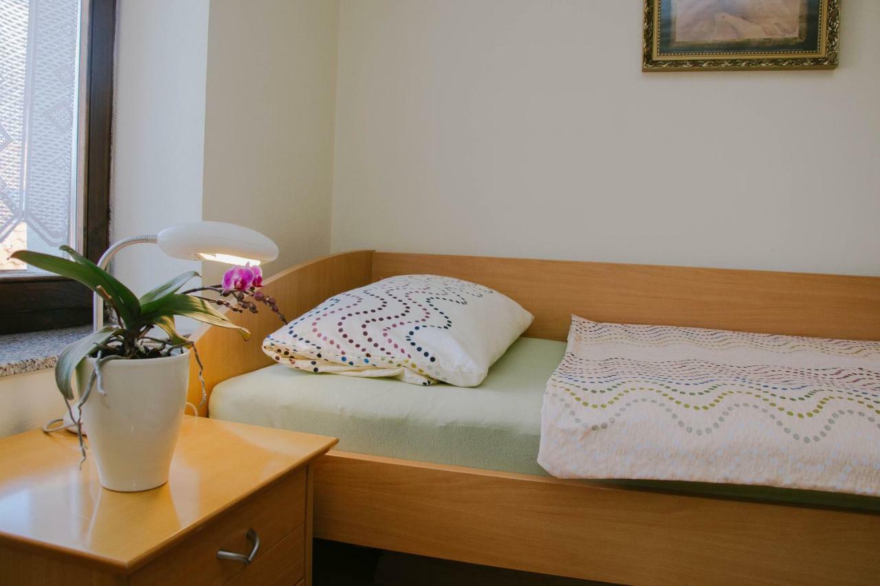 Rooms Pri Lovrizu Kobarid Exterior photo